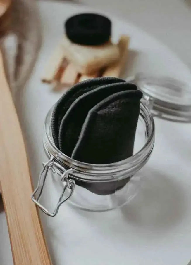 Charcoal Makeup Remover Pads (set of 7)