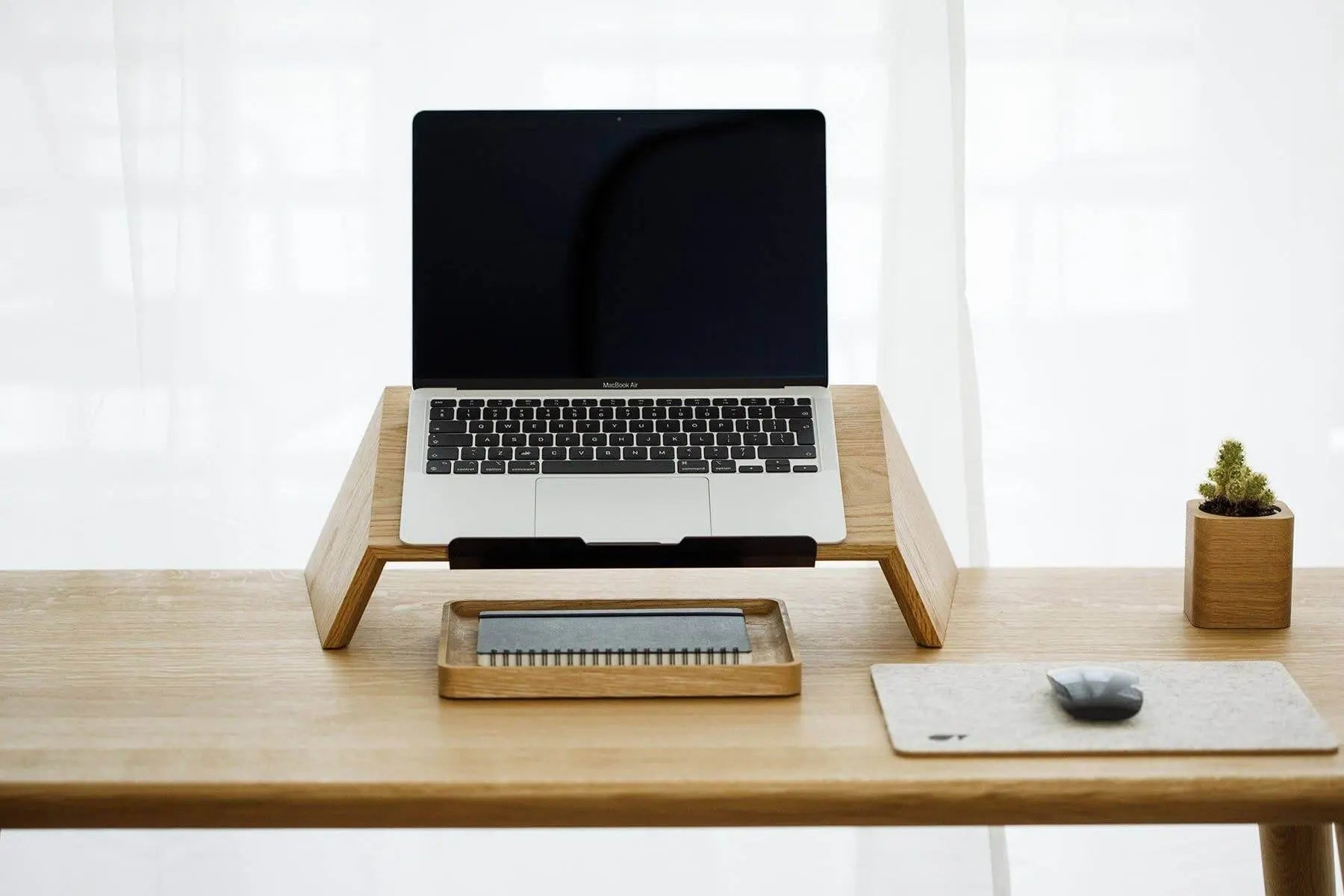 Laptop Stand in Oak 